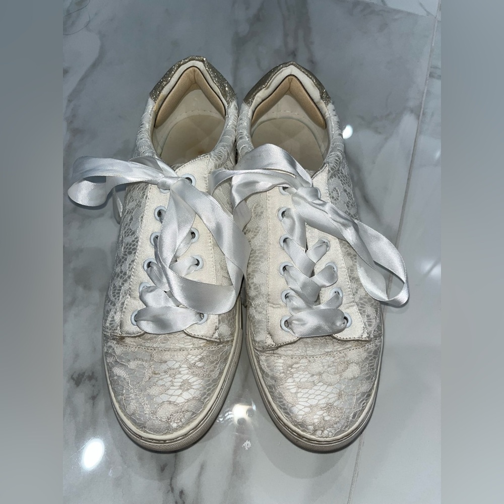 Elegant White Lace Women's Sneakers